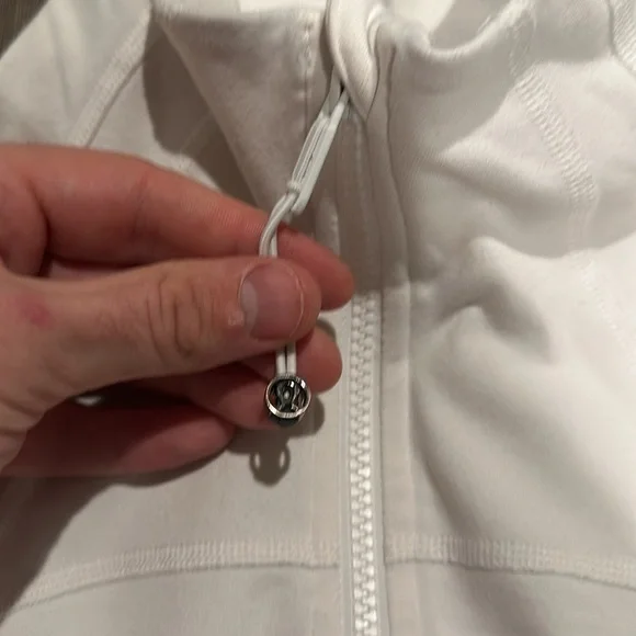 Lululemon Define Jacket - Picture 2 of 3